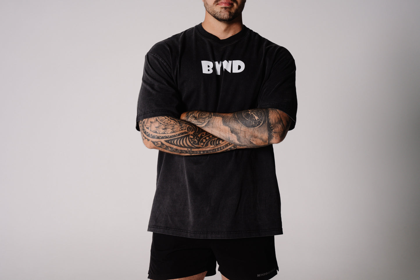 Heavyweight Iron Therapy Tee Vintage Washed - Batik Black